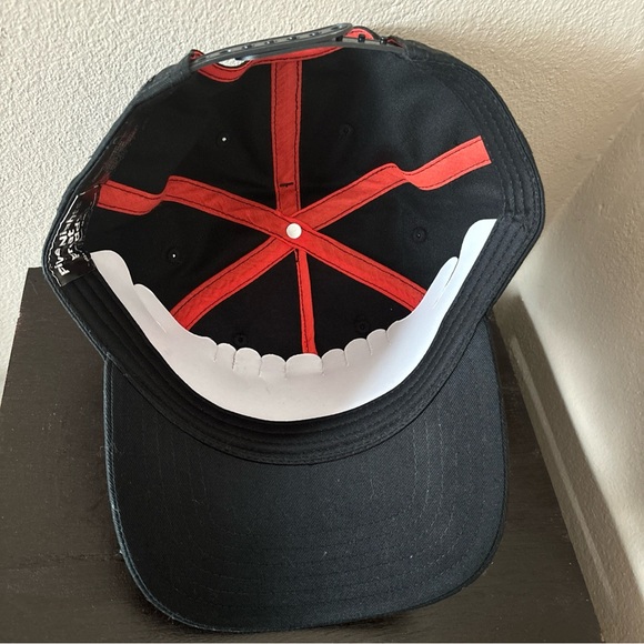 FNAF Springtrap Adjustable Snapback Black Hat From BioWorld / Hot Topic - Picture 5 of 6